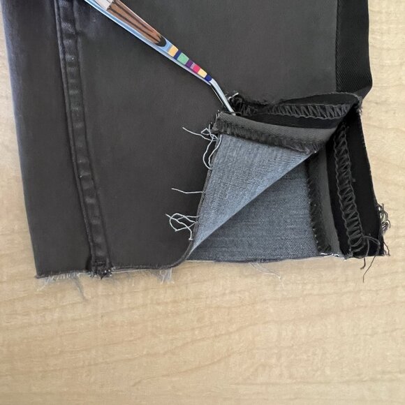 GRACE in LA Women's Jeans Size 29 Skinny Stripe Side Stretch Raw Hem Olive Green - Picture 13 of 13